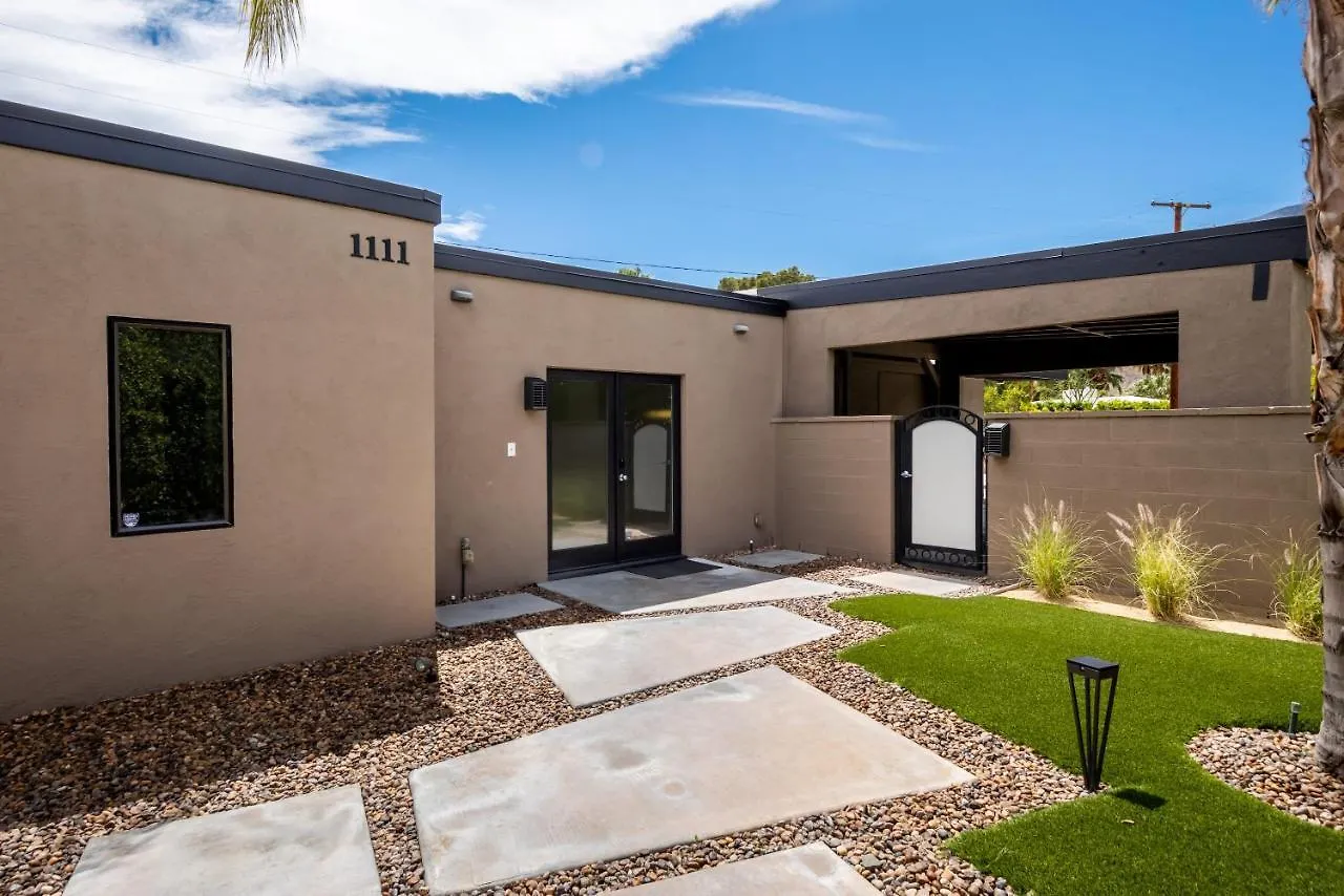 The Hedge House In The Movie Colony Villa Palm Springs Holiday home