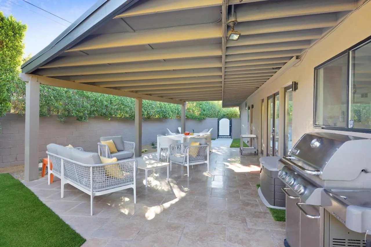 The Hedge House In The Movie Colony Villa Palm Springs 0*,  United States